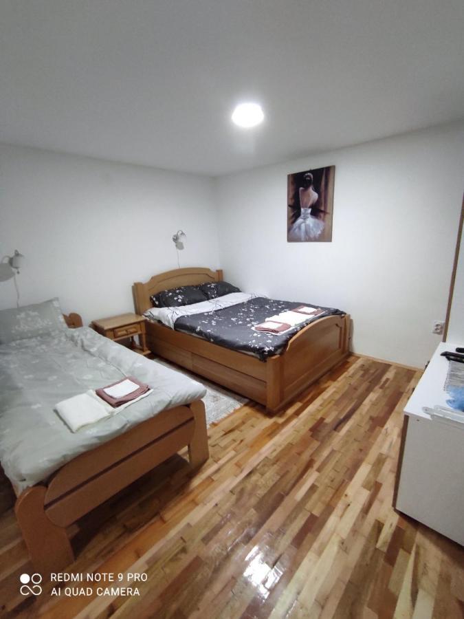 Vila Vera Borsko Jezero Luaran gambar